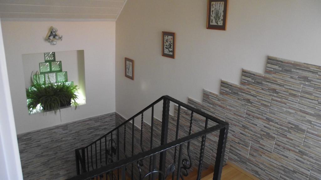 Radek Vendeghaz Es Apartman Halászi エクステリア 写真